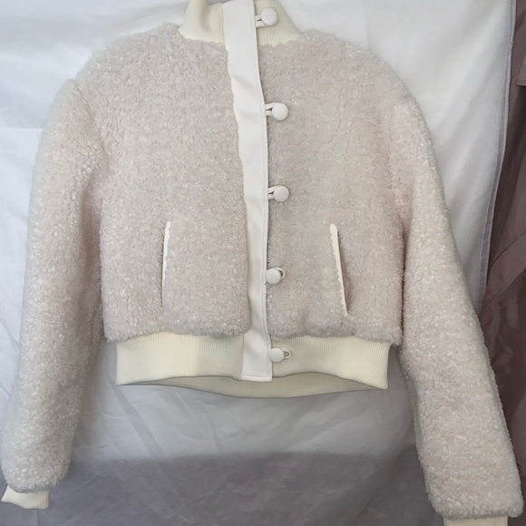 Winter puffy jacket 🔥 - Picture 3 of 3